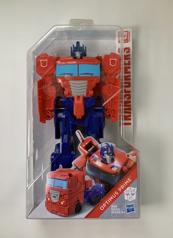 Image Of Transformers Authentics Optimus Prime Titan Changer Plastic Free Packaging  (17 of 18)